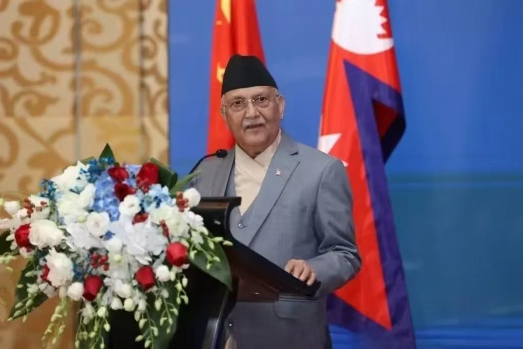 Nepali Prime Minister KP Sharma Oli Meets with Mu Dong, the Asia-Pacific Affairs Advisor of the ICC