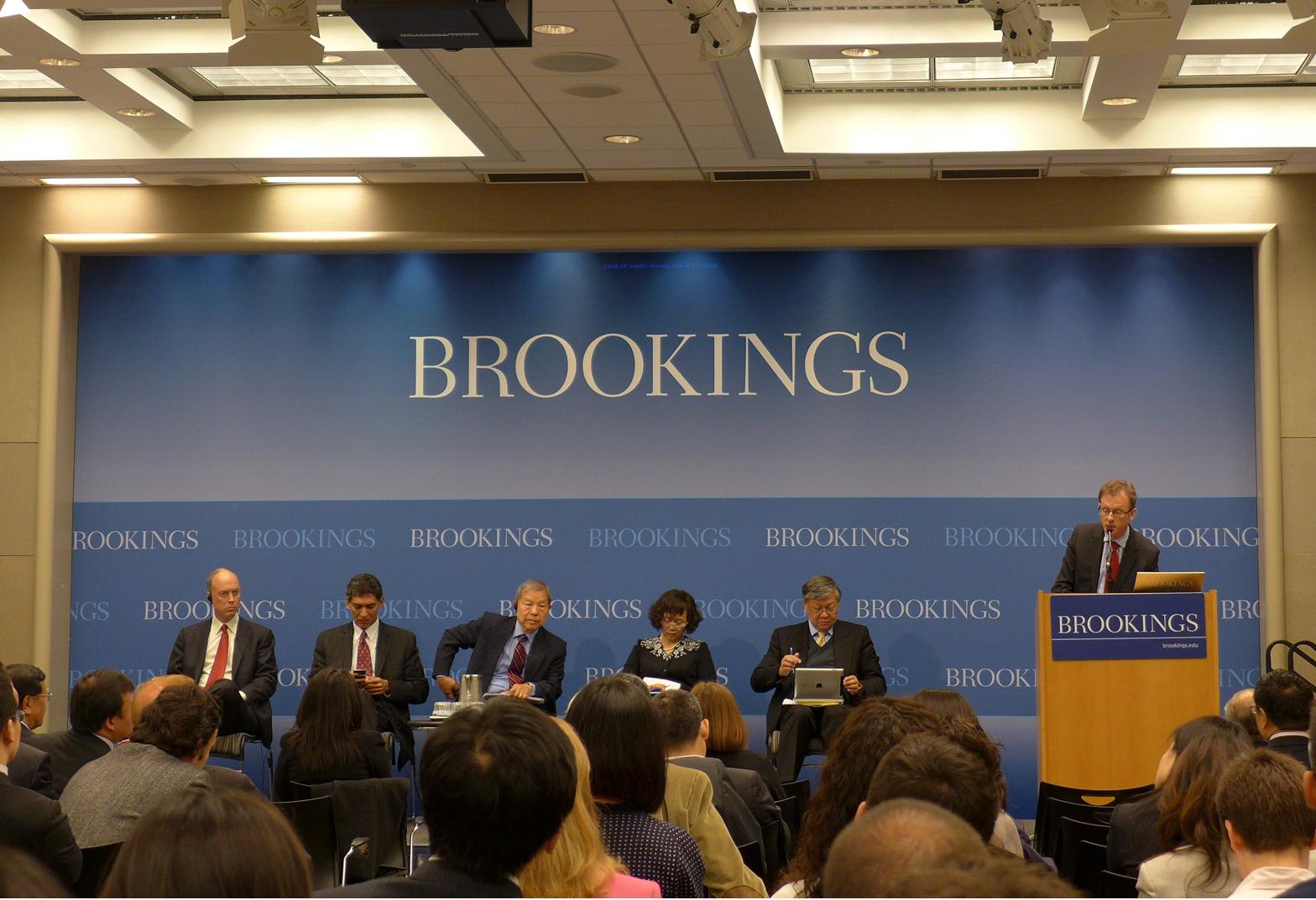 On the Research on China by American Think Tanks - Taking the Brookings Institution as an Example